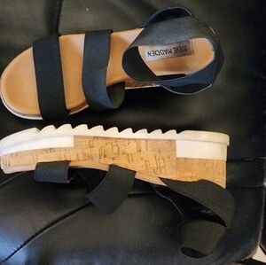 Size 7 Steve madden sandals